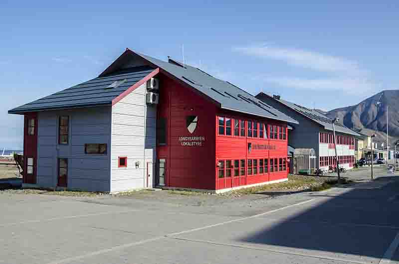 21 - Noruega - islas Svalbard - isla de Spitsbergen - Longyearbyen